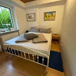 Gemütliche Ferienwohnung nähe Schloss Benrath&Rhein Düsseldorf Urdenbach
