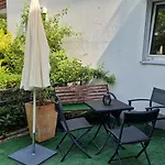 Gemuetliche Ferienwohnung Naehe Schloss Benrath & Rhein Duesseldorf Urdenbach